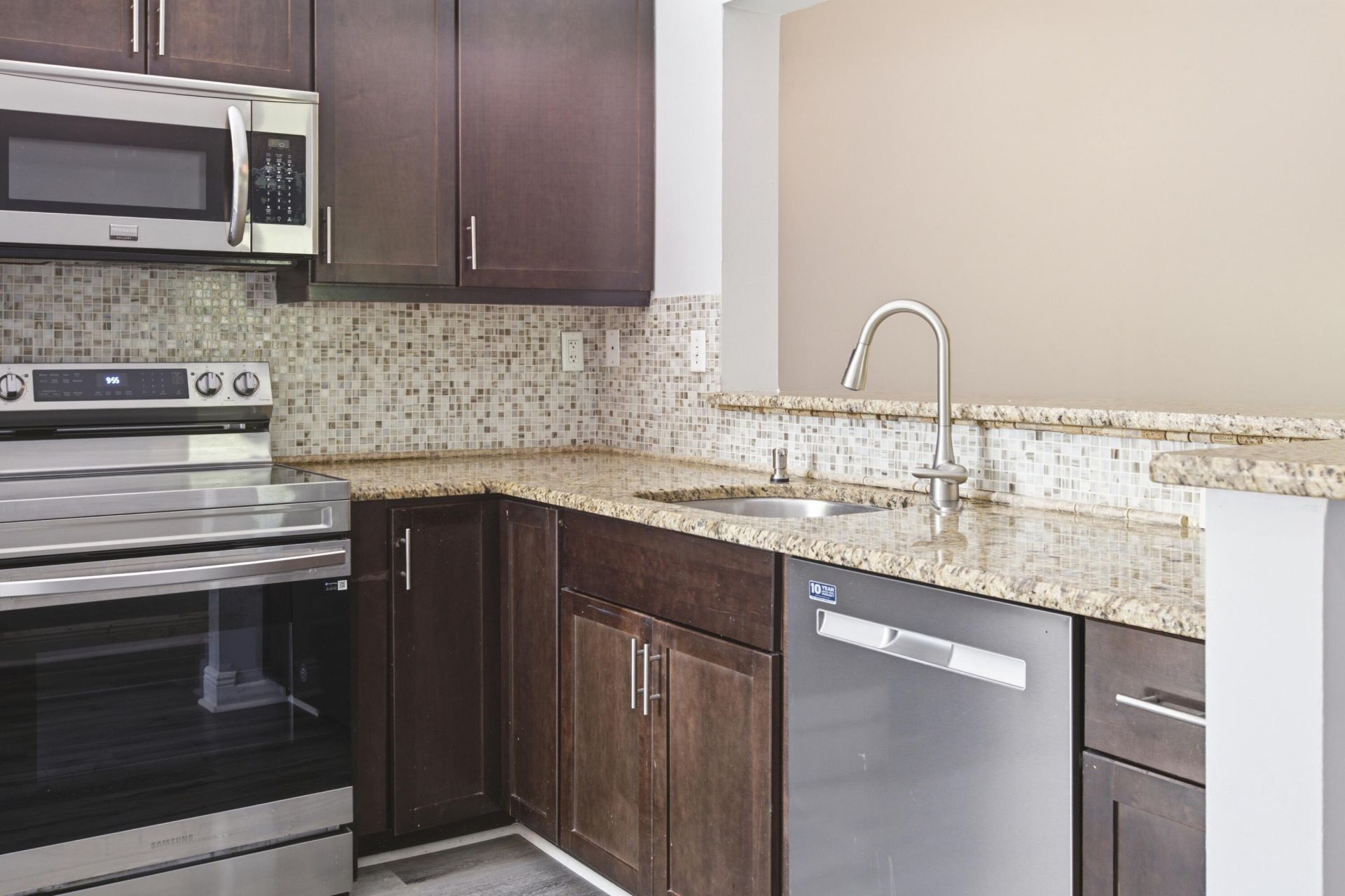 460 NW 67th Street, Unit L204, Boca Raton, FL 33487 Photo