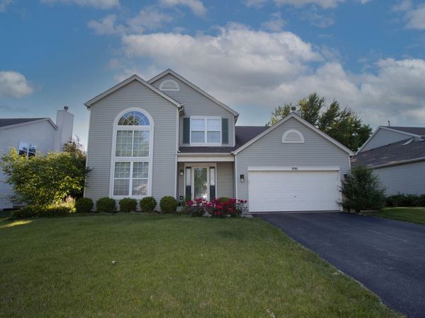 990 Wilkinson Lane , North Aurora, IL 60542