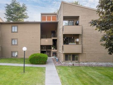 295 Watertree Drive , East Syracuse, NY 13057