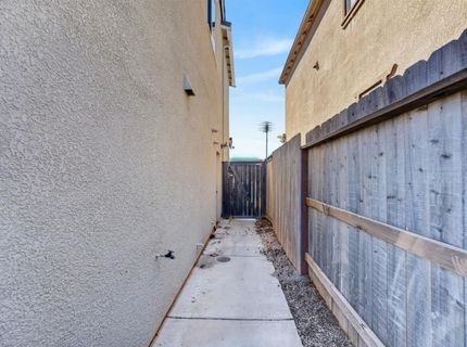 3863 Ivan Way, Rancho Cordova, CA 95742 Photo