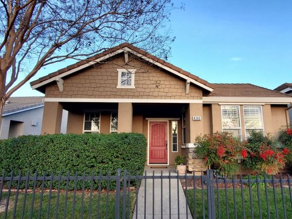 4385 Hovnanian Dr, Sacramento, CA 95834