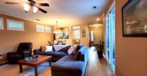4385 Hovnanian Dr, Sacramento, CA 95834 Photo