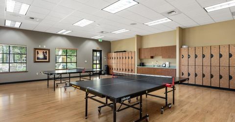 4385 Hovnanian Dr, Sacramento, CA 95834 Photo