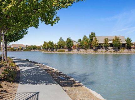 4385 Hovnanian Dr, Sacramento, CA 95834 Photo