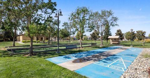 4385 Hovnanian Dr, Sacramento, CA 95834 Photo