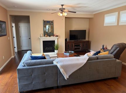 4385 Hovnanian Dr, Sacramento, CA 95834 Photo
