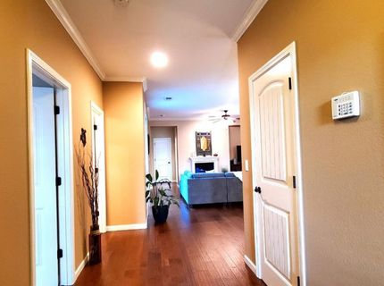 4385 Hovnanian Dr, Sacramento, CA 95834 Photo