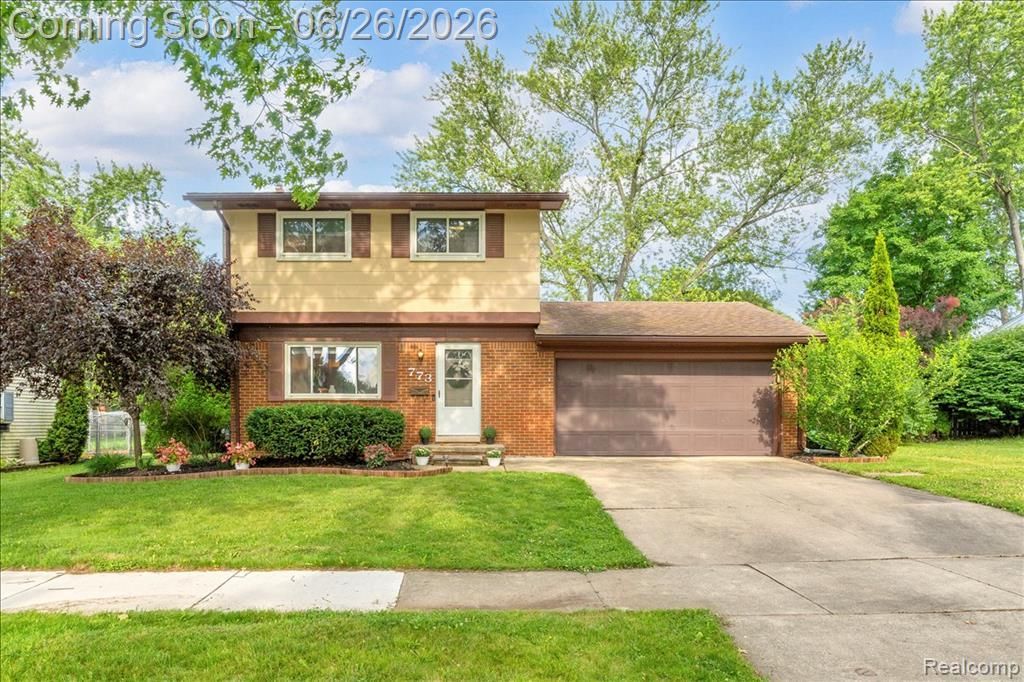 773 Calder Court, Saline, MI 48176 Main Photo