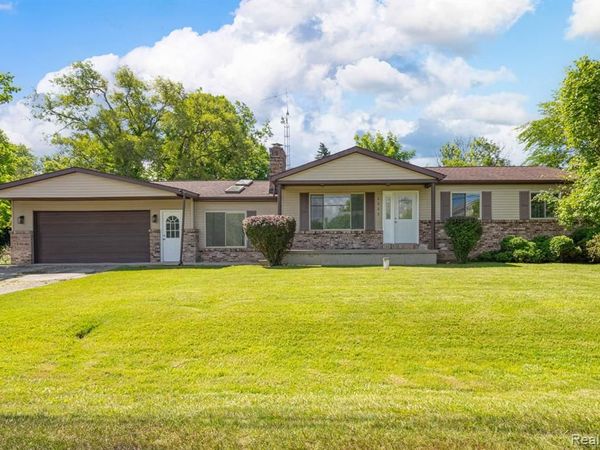 3353 Augusta Street, Flint, MI 48532