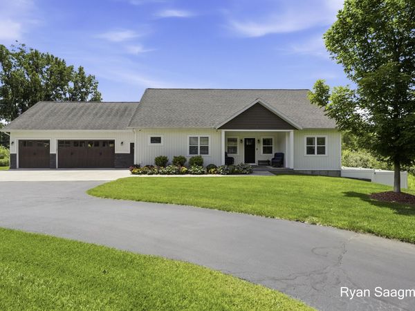 6360 Cannonsburg Road NE, Belmont, MI 49306