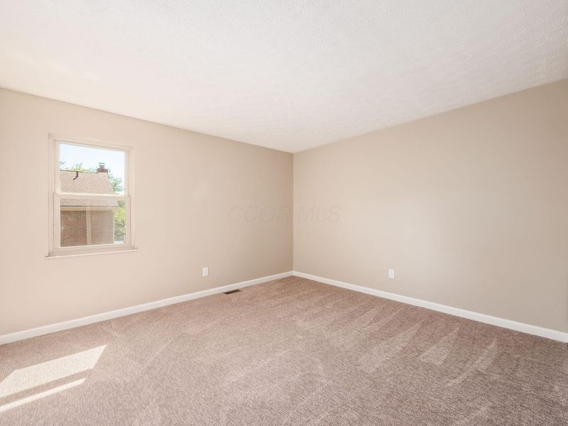 7950 Trellage Court, Unit 7, Powell, OH 43065 Photo 16