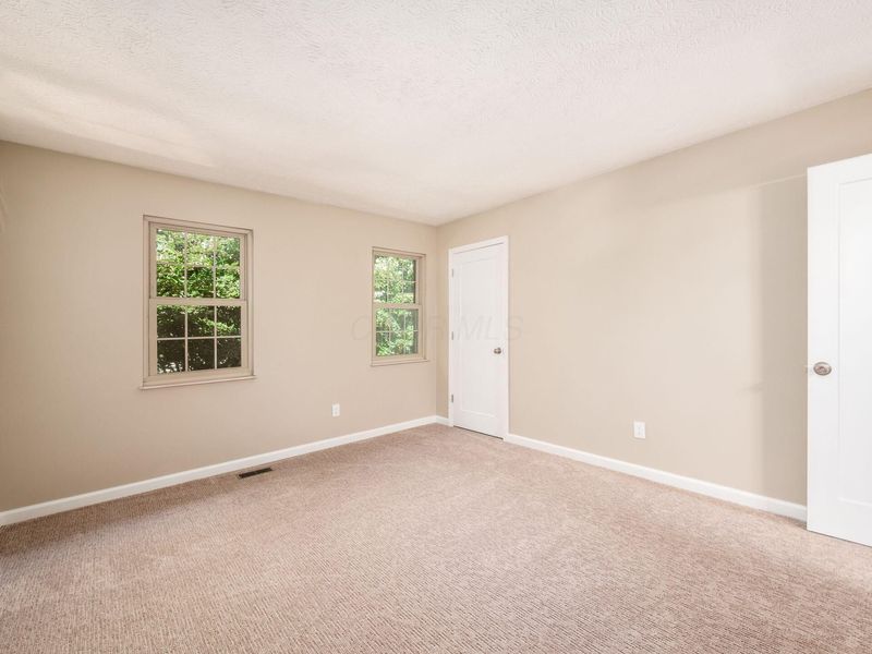 7950 Trellage Court, Unit 7, Powell, OH 43065 Photo 21