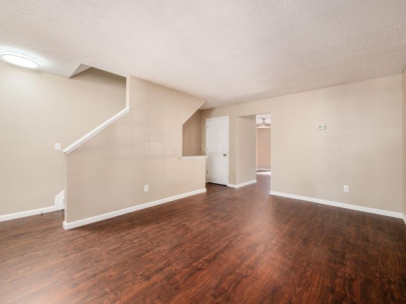 7950 Trellage Court, Unit 7, Powell, OH 43065 Photo 5