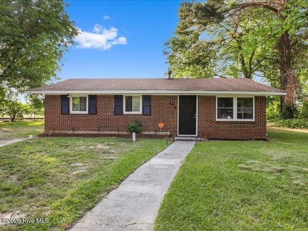 719 S Chestnut Circle , Goldsboro, NC 27530