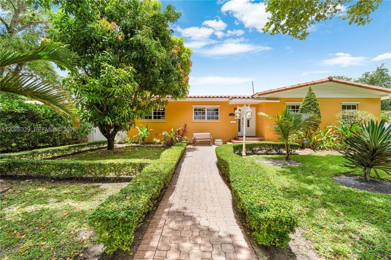 1380 Miami Springs Ave , Miami Springs, FL 33166 Photo