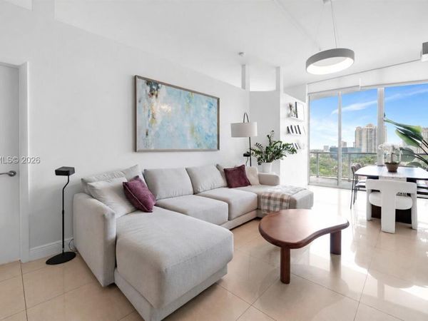 3029 NE 188th St , Unit 822, Aventura, FL 33180