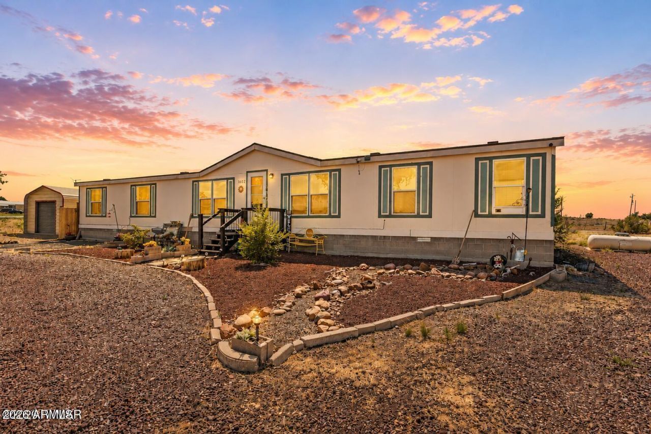1602 W HEREFORD Road, Taylor, AZ 85939