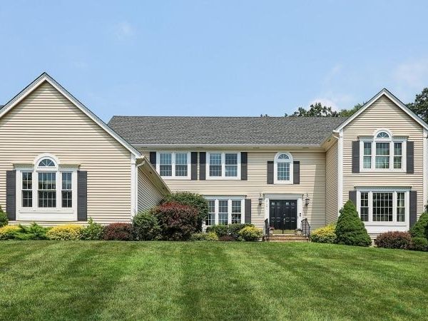 2101 Arbor Way, Bridgewater, NJ 08836