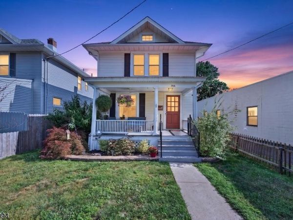 366 E Main St, Somerville, NJ 08876