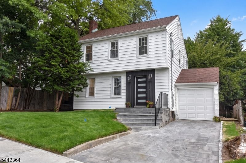 46 Tenney Ave, River Edge, NJ 07661 Main Photo