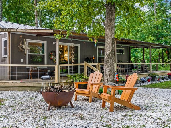 305 Golf Course Road, Menlo, GA 30731