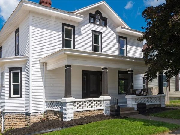 221 N 9th Street , Cambridge, OH 43725