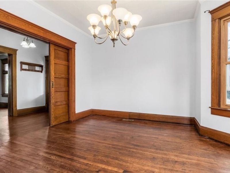 221 N 9th Street, Cambridge, OH 43725 Photo 9
