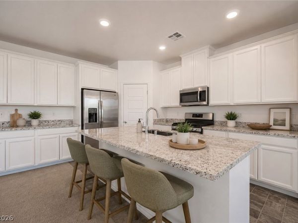 6505 Smithville Avenue , Las Vegas, NV 89142