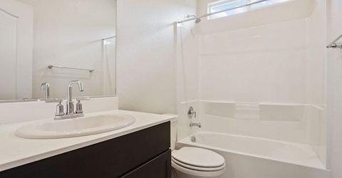 1863 Lateral Ave, Manteca, CA 95337 Photo
