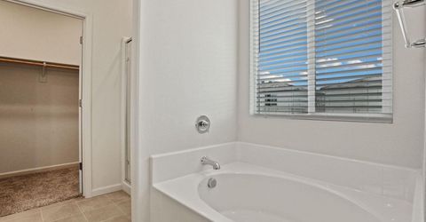 1863 Lateral Ave, Manteca, CA 95337 Photo