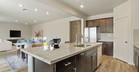 1863 Lateral Ave, Manteca, CA 95337 Photo