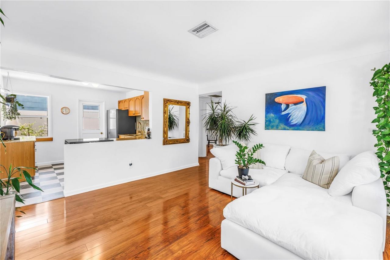 798 45th Avenue N, Saint Petersburg, FL 33703 Photo