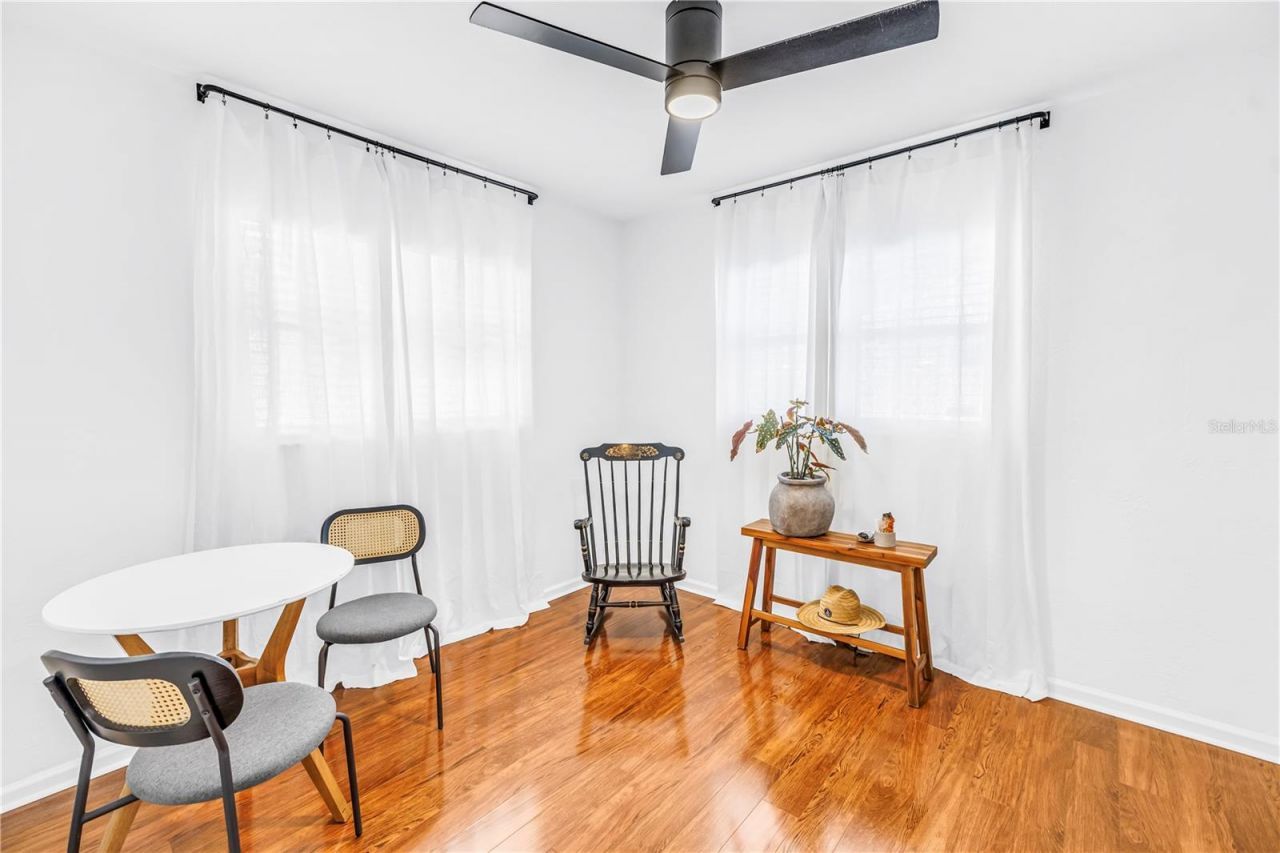 798 45th Avenue N, Saint Petersburg, FL 33703 Photo