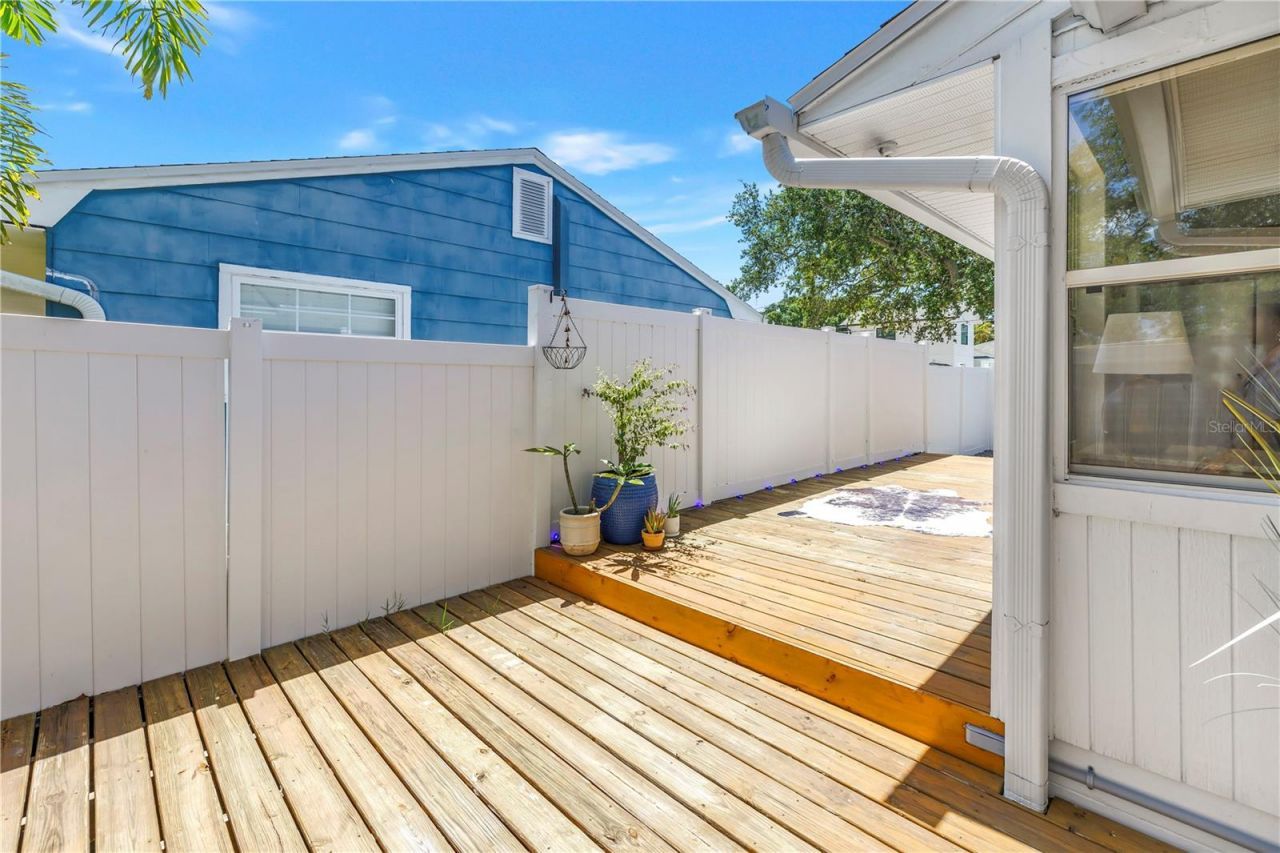 798 45th Avenue N, Saint Petersburg, FL 33703 Photo