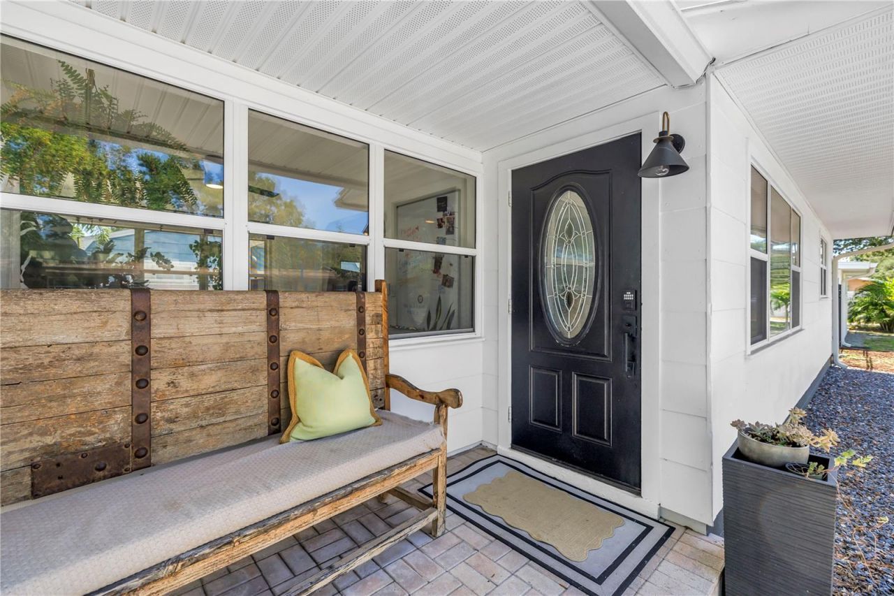 798 45th Avenue N, Saint Petersburg, FL 33703 Photo