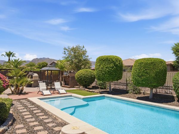 19344 W OREGON Avenue, Litchfield Park, AZ 85340