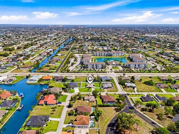 1732 SW 36th TER , CAPE CORAL, FL 33914