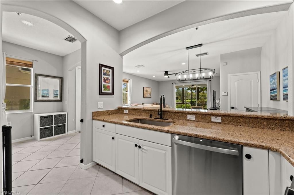 3231 Cottonwood Bend, Unit 301, Fort Myers, FL 33905 Photo