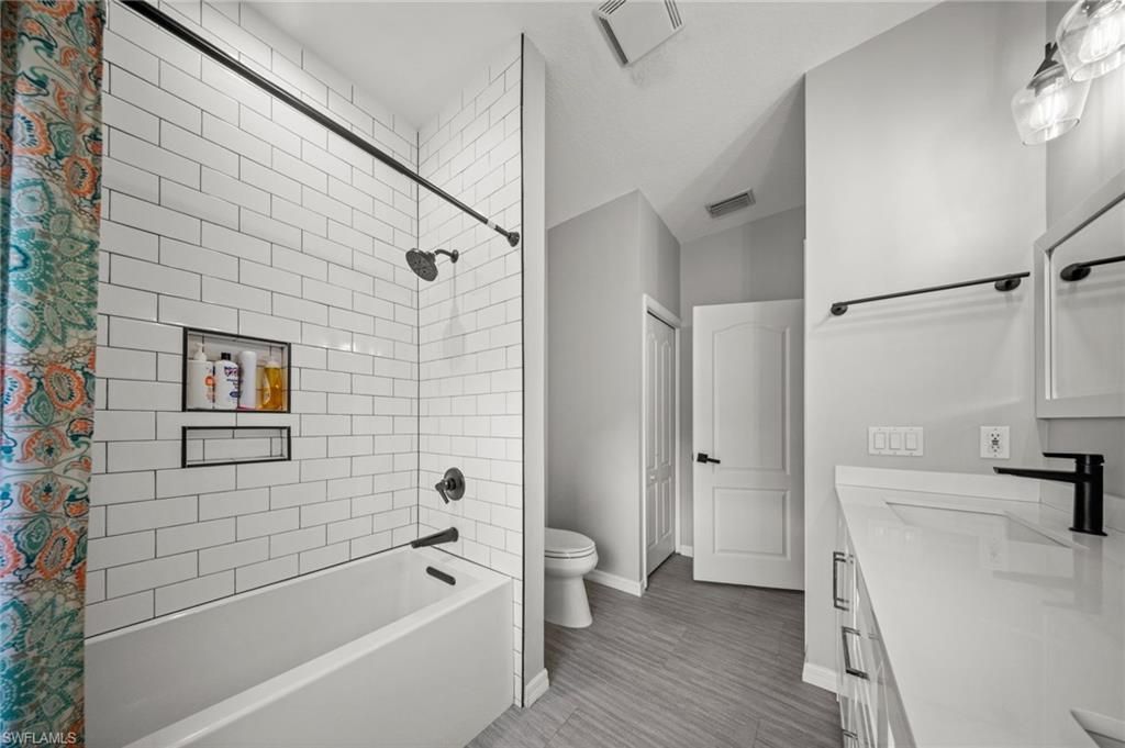 3231 Cottonwood Bend, Unit 301, Fort Myers, FL 33905 Photo