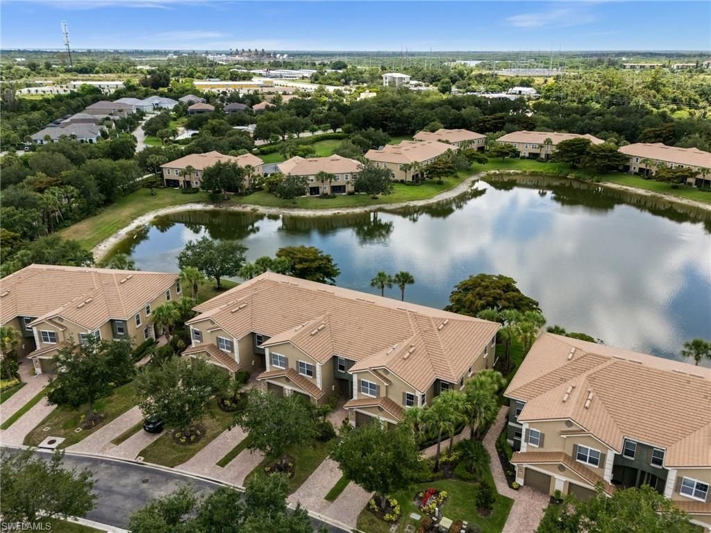 3231 Cottonwood Bend, Unit 301, Fort Myers, FL 33905 Photo