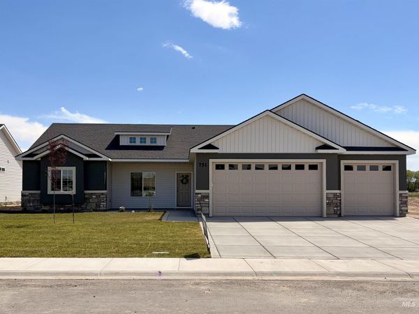 751 Waveland Avenue, Filer, ID 83328