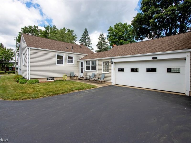 128 Woodlawn Avenue NW, Canton, OH 44708 Photo 2