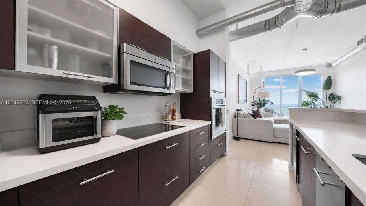 3029 NE 188th St , Unit 822, Aventura, FL 33180 Photo