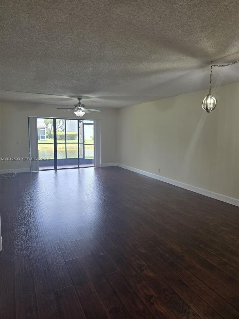 16581 Blatt Blvd, Unit 104, Weston, FL 33326 Photo