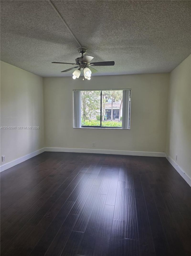 16581 Blatt Blvd, Unit 104, Weston, FL 33326 Photo