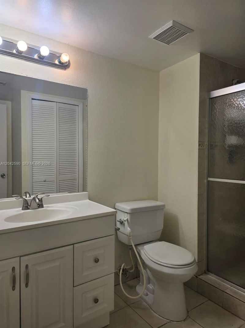 16581 Blatt Blvd, Unit 104, Weston, FL 33326 Photo