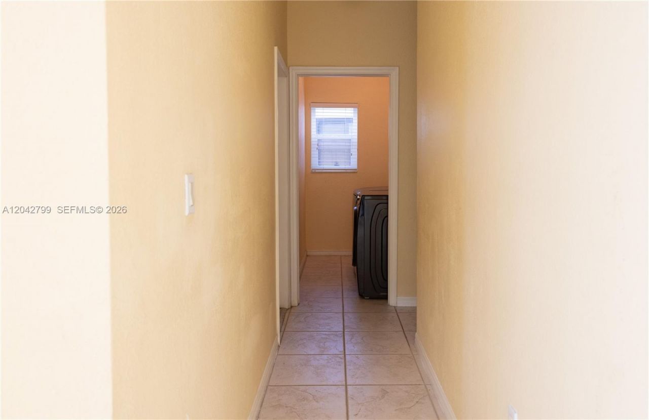 10763 SW 229th St, Miami, FL 33170 Photo