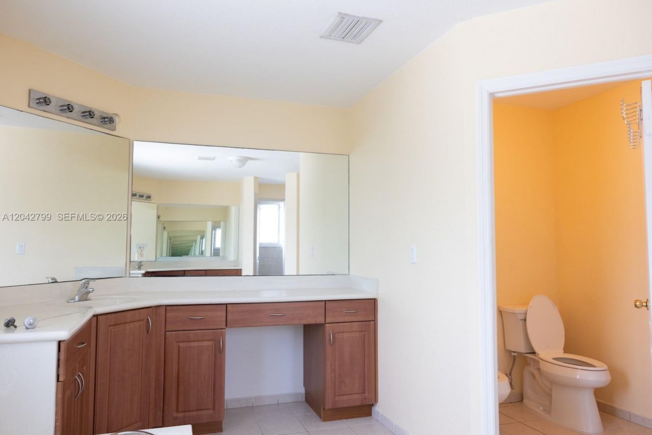 10763 SW 229th St, Miami, FL 33170 Photo