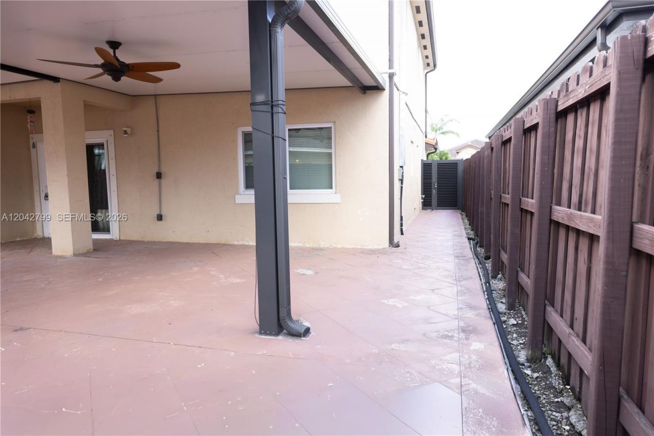 10763 SW 229th St, Miami, FL 33170 Photo