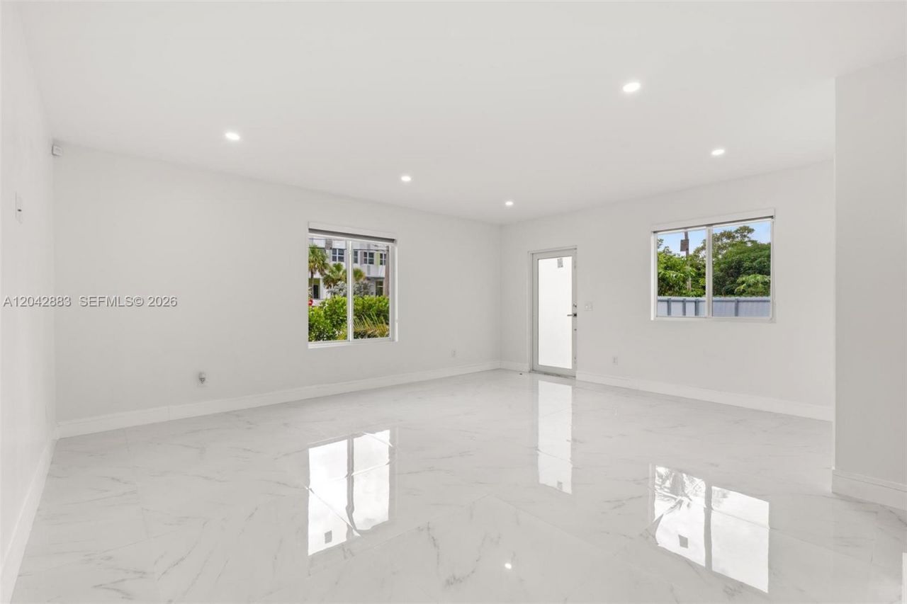 14801 NW 5th Ave , Miami, FL 33168 Photo